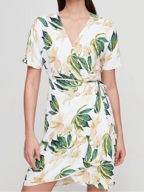 Babaton Wallace Wrap Floral Dress White and Green Size XS V Neck Sundress